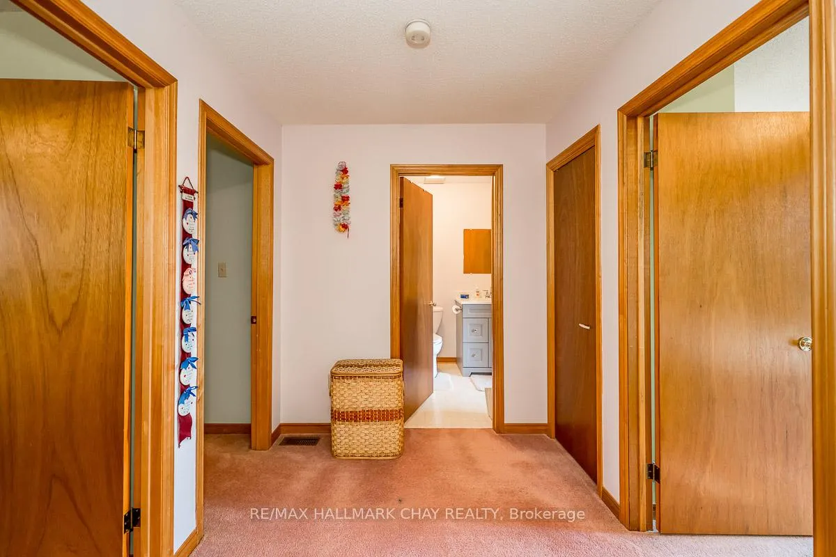 Photo 15 of Unit 2, 10 Riverley Lane, New Tecumseth, Alliston — HOMEH