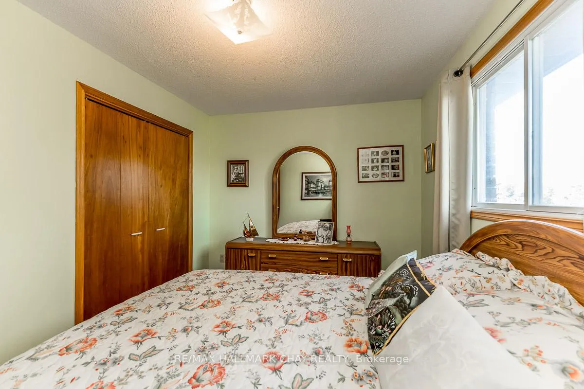 Photo 23 of Unit 2, 10 Riverley Lane, New Tecumseth, Alliston — HOMEH
