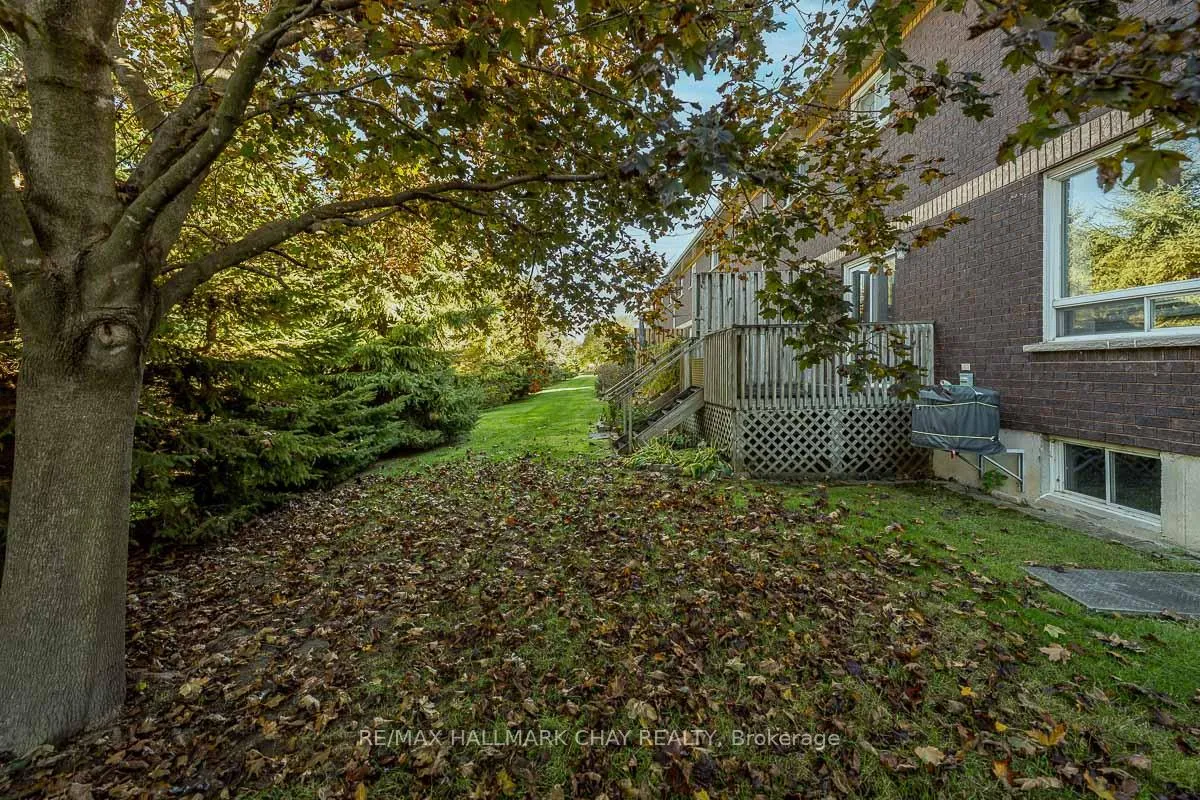 Photo 28 of Unit 2, 10 Riverley Lane, New Tecumseth, Alliston — HOMEH