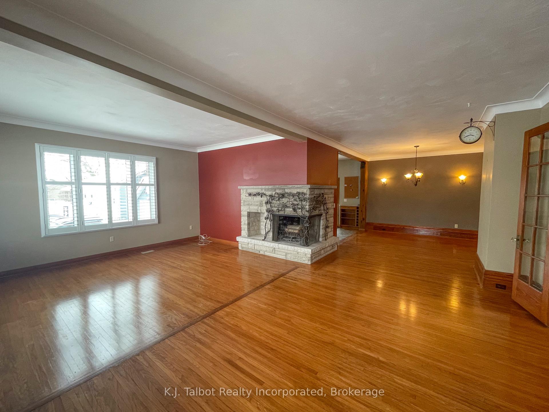 Photo 4 of 178 Gibbons Street, Goderich, Goderich (Town) — HOMEH