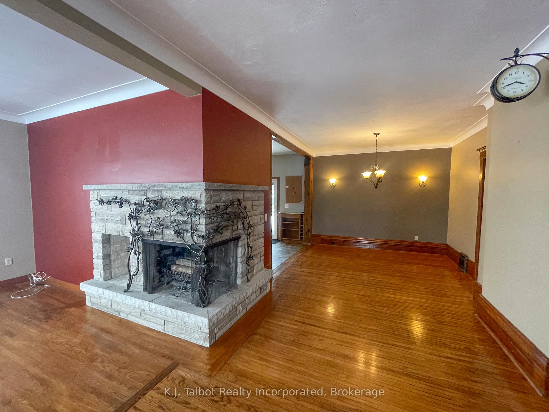 Photo 5 of 178 Gibbons Street, Goderich, Goderich (Town) — HOMEH