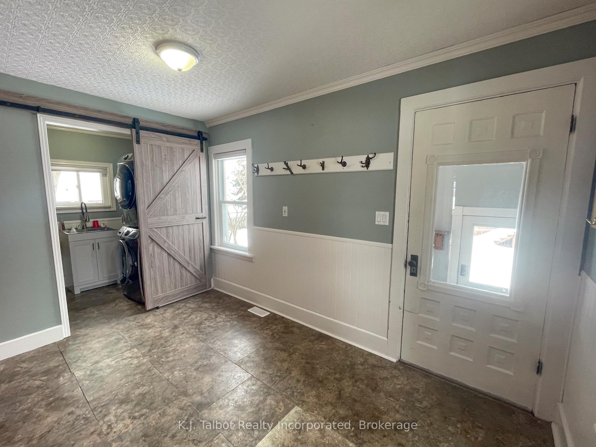 Photo 13 of 178 Gibbons Street, Goderich, Goderich (Town) — HOMEH