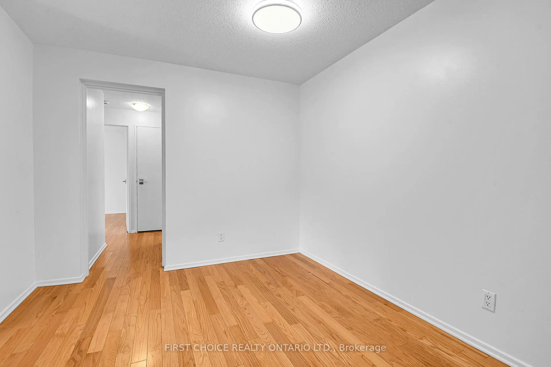 Photo 18 of Unit 217, 1599 Lassiter Terrace, Ottawa, Beaconwood — HOMEH
