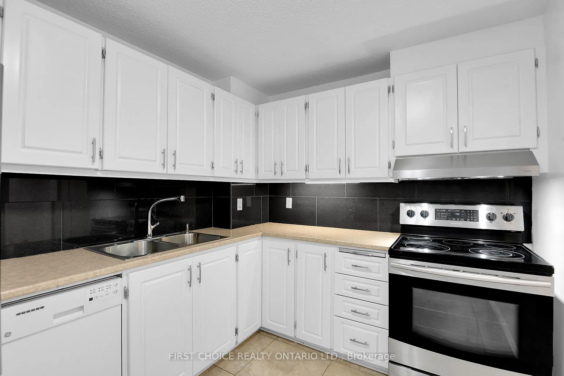 Photo 20 of Unit 217, 1599 Lassiter Terrace, Ottawa, Beaconwood — HOMEH