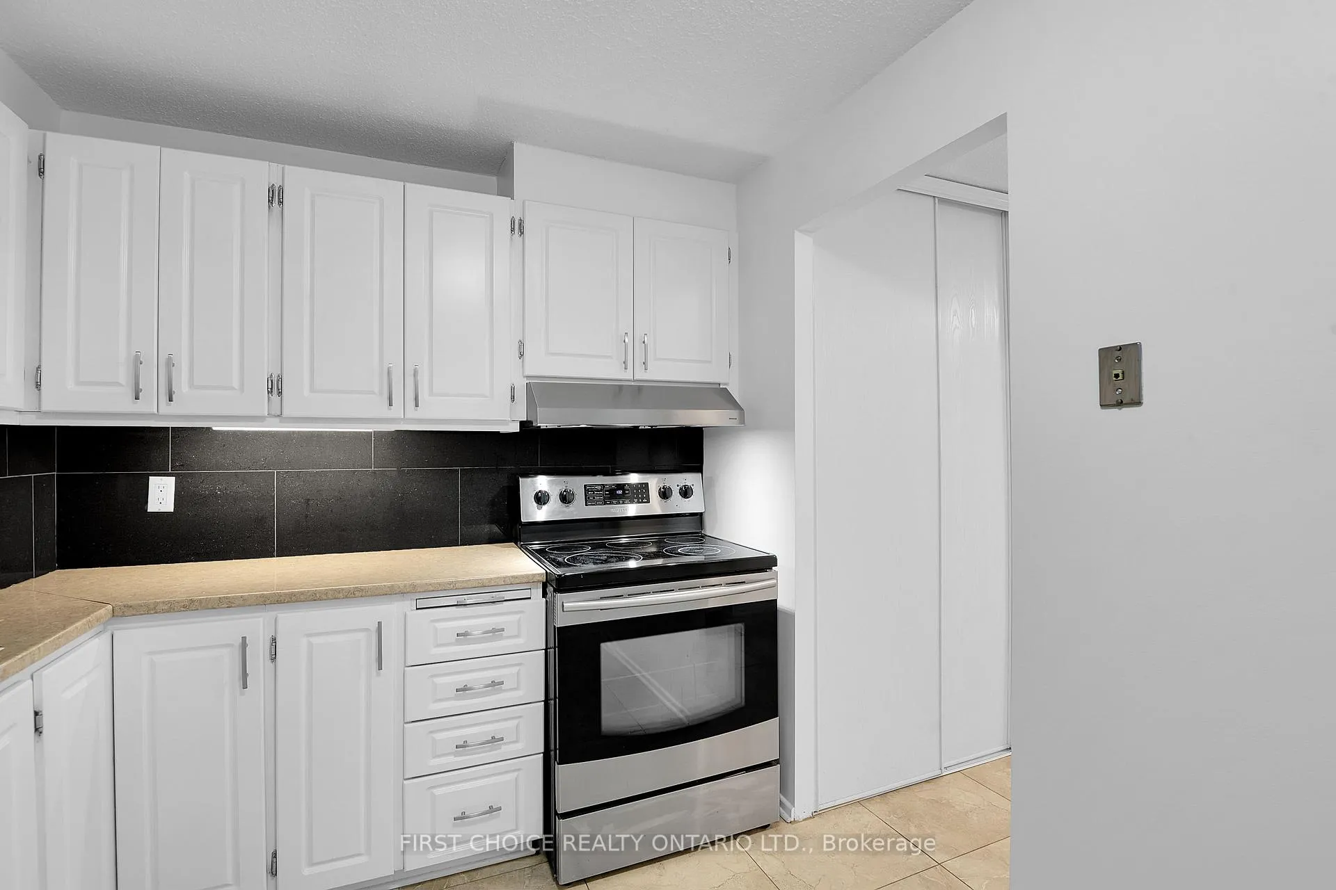 Photo 21 of Unit 217, 1599 Lassiter Terrace, Ottawa, Beaconwood — HOMEH