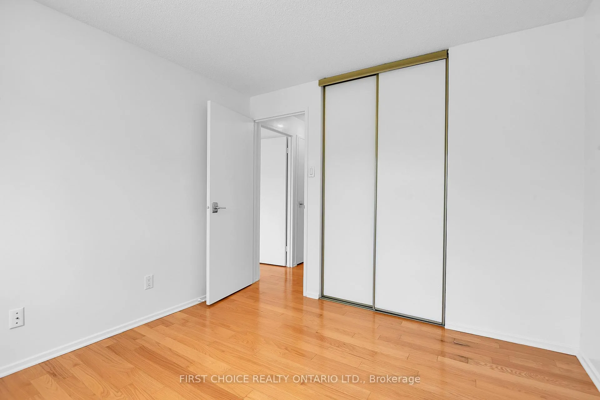 Photo 29 of Unit 217, 1599 Lassiter Terrace, Ottawa, Beaconwood — HOMEH