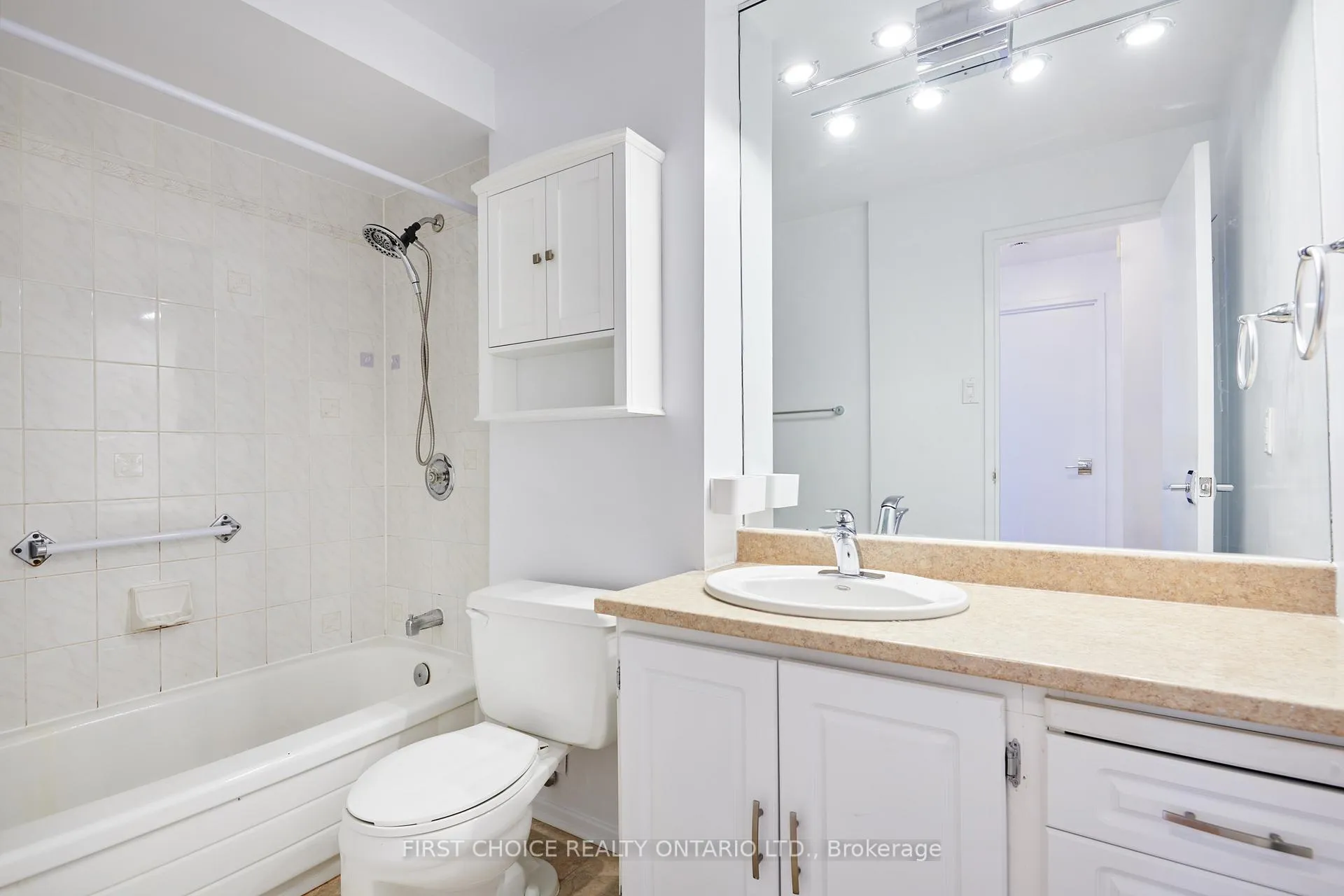Photo 31 of Unit 217, 1599 Lassiter Terrace, Ottawa, Beaconwood — HOMEH