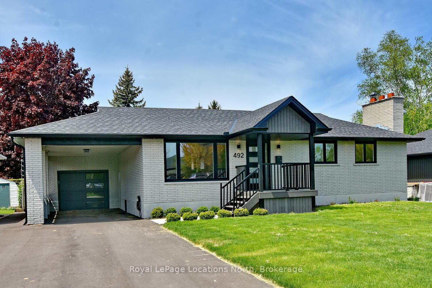 Photo 2 of 492 Birch Street, Collingwood — HOMEH
