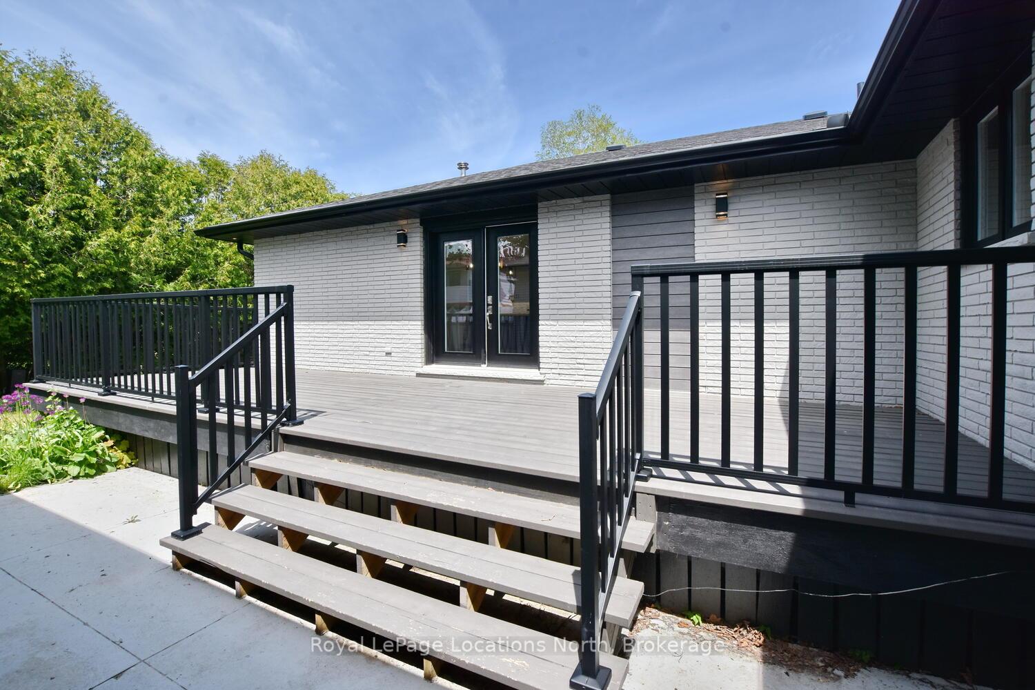Photo 5 of 492 Birch Street, Collingwood — HOMEH