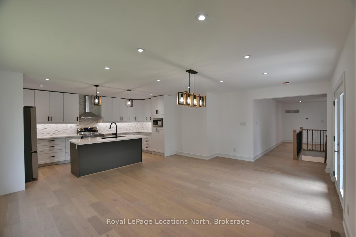Photo 29 of 492 Birch Street, Collingwood — HOMEH