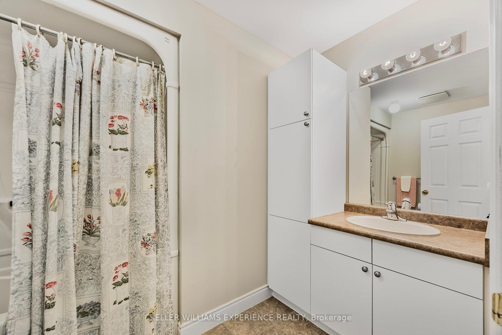 Photo 27 of 26 Wildflower Court, Barrie, Ardagh — HOMEH