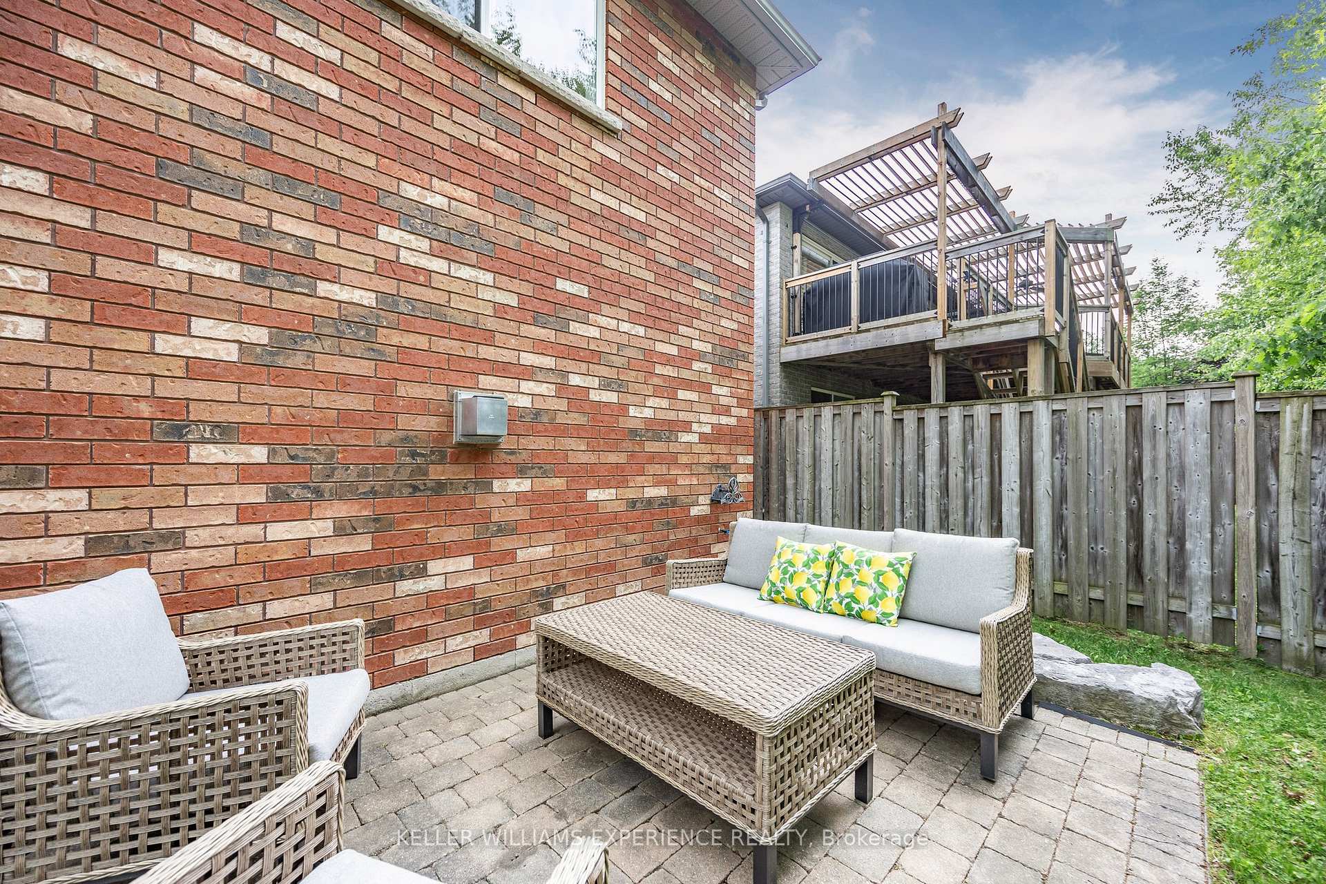 Photo 40 of 26 Wildflower Court, Barrie, Ardagh — HOMEH