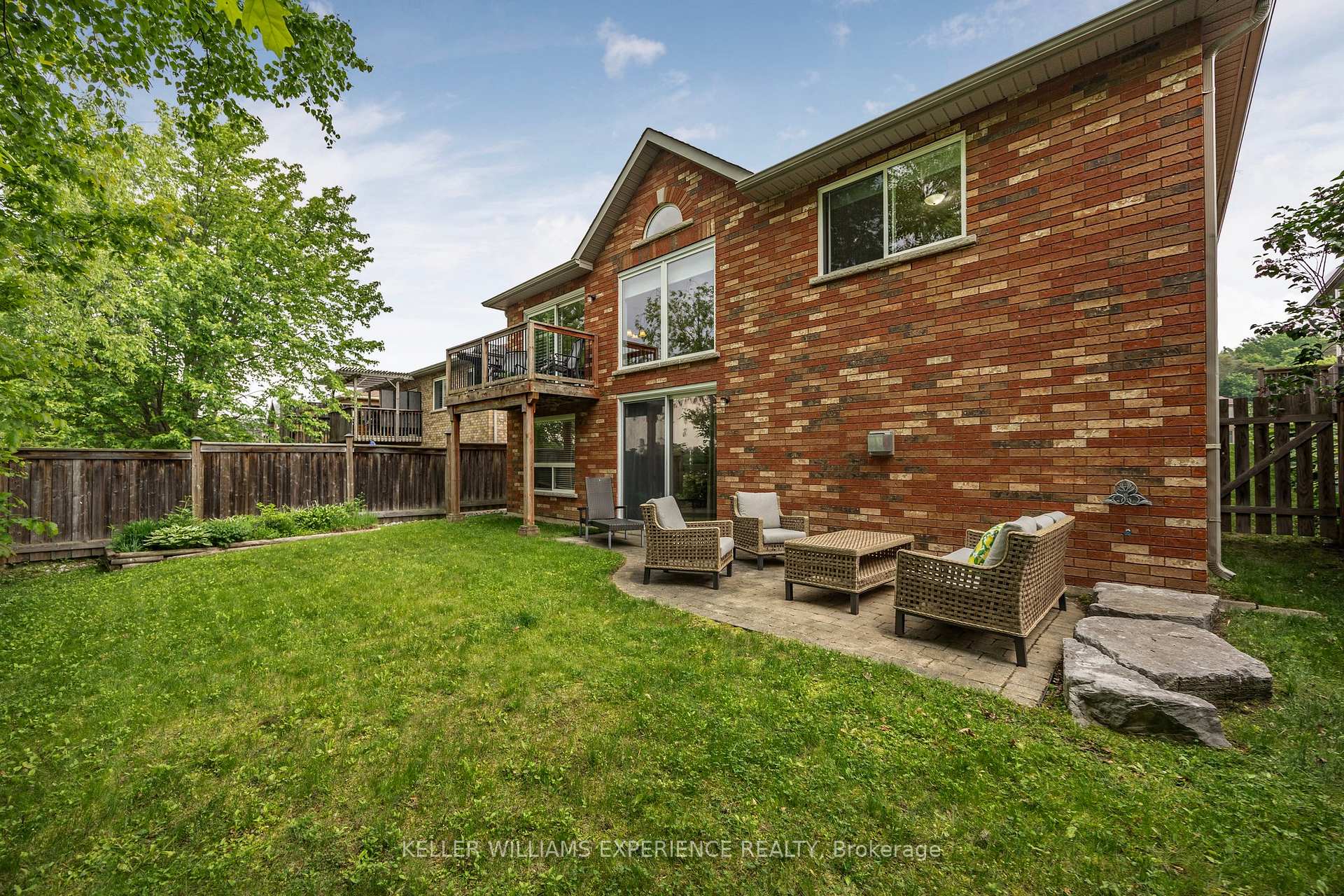 Photo 44 of 26 Wildflower Court, Barrie, Ardagh — HOMEH