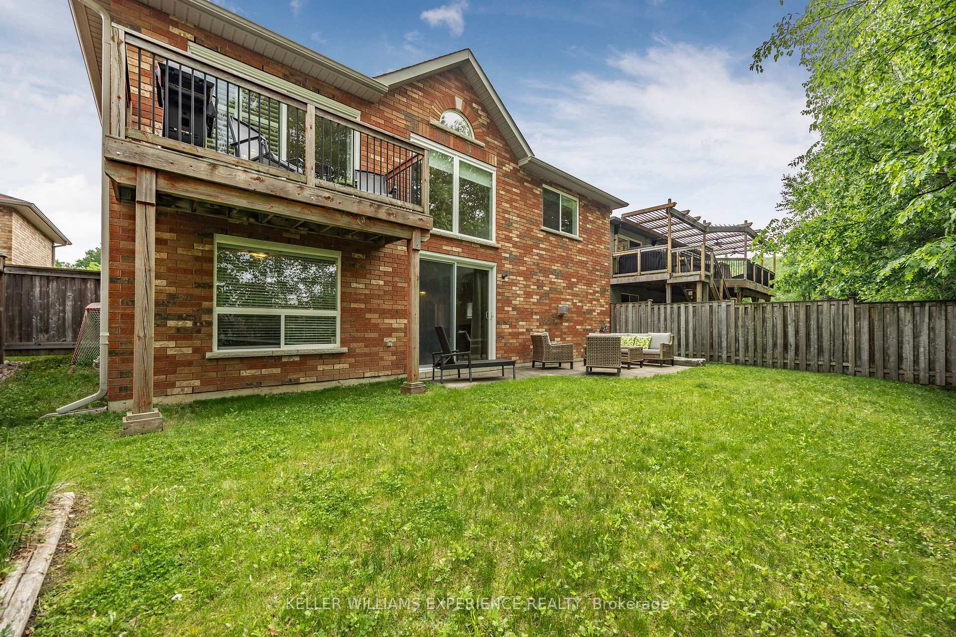 Photo 45 of 26 Wildflower Court, Barrie, Ardagh — HOMEH