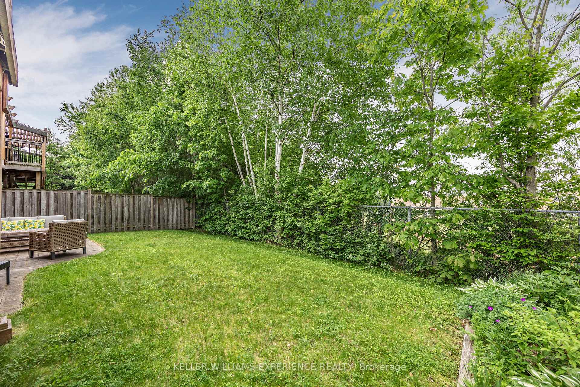 Photo 46 of 26 Wildflower Court, Barrie, Ardagh — HOMEH
