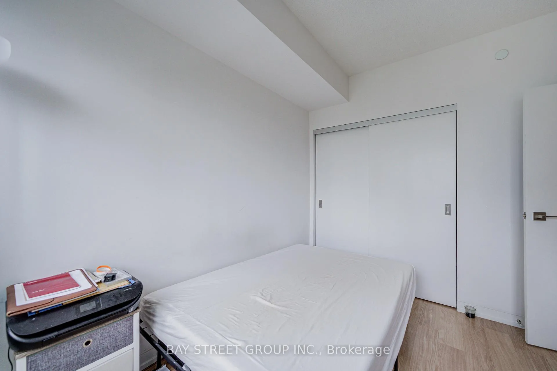 Photo 12 of Unit 918, 98 Lillian Street, Toronto, Mount Pleasant West — HOMEH