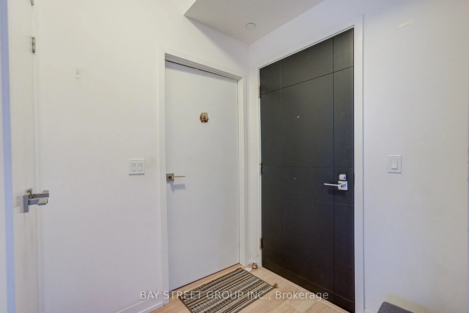 Photo 24 of Unit 918, 98 Lillian Street, Toronto, Mount Pleasant West — HOMEH