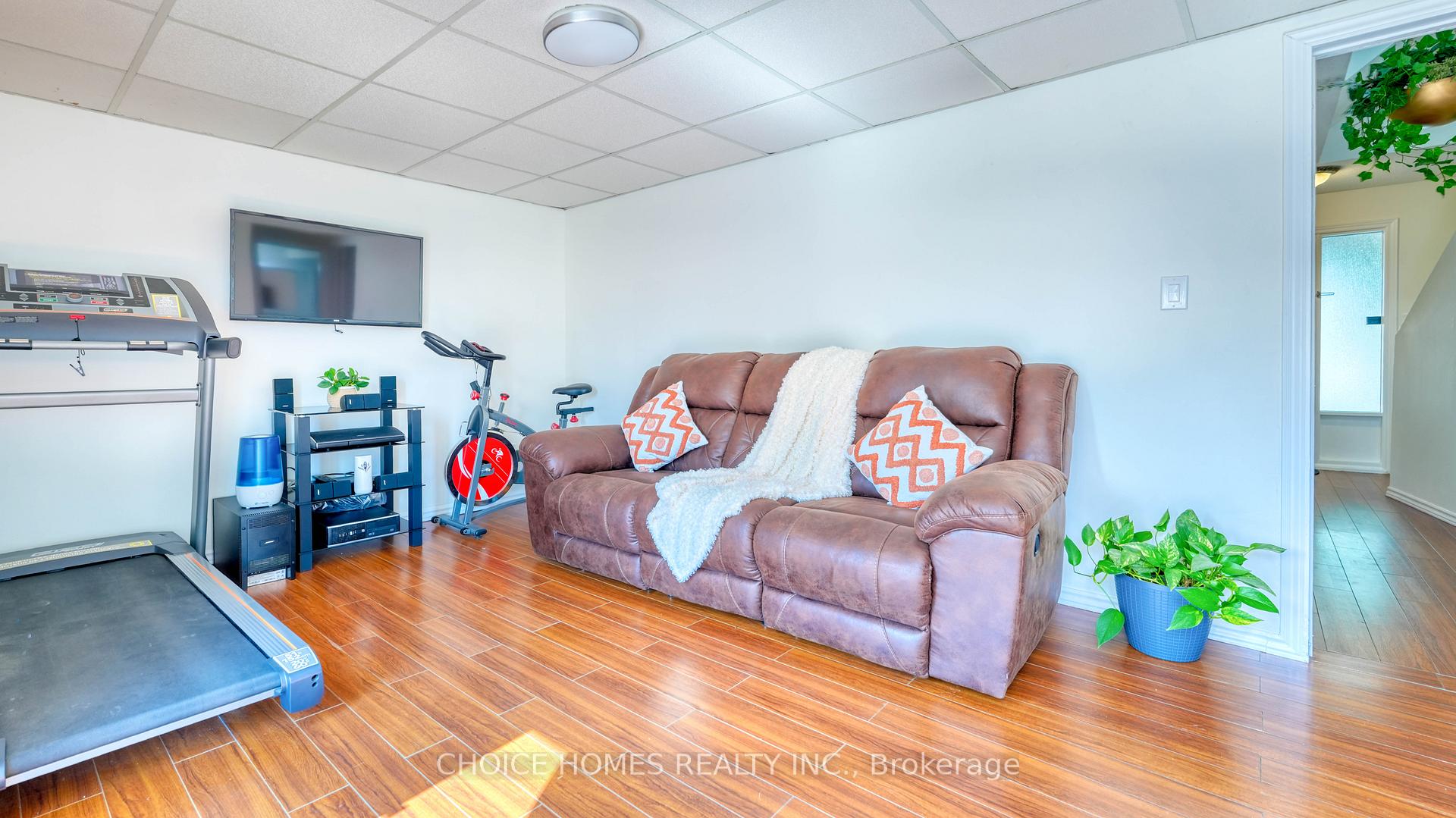 Photo 13 of 86 Ashton Crescent, Brampton, Central Park — HOMEH