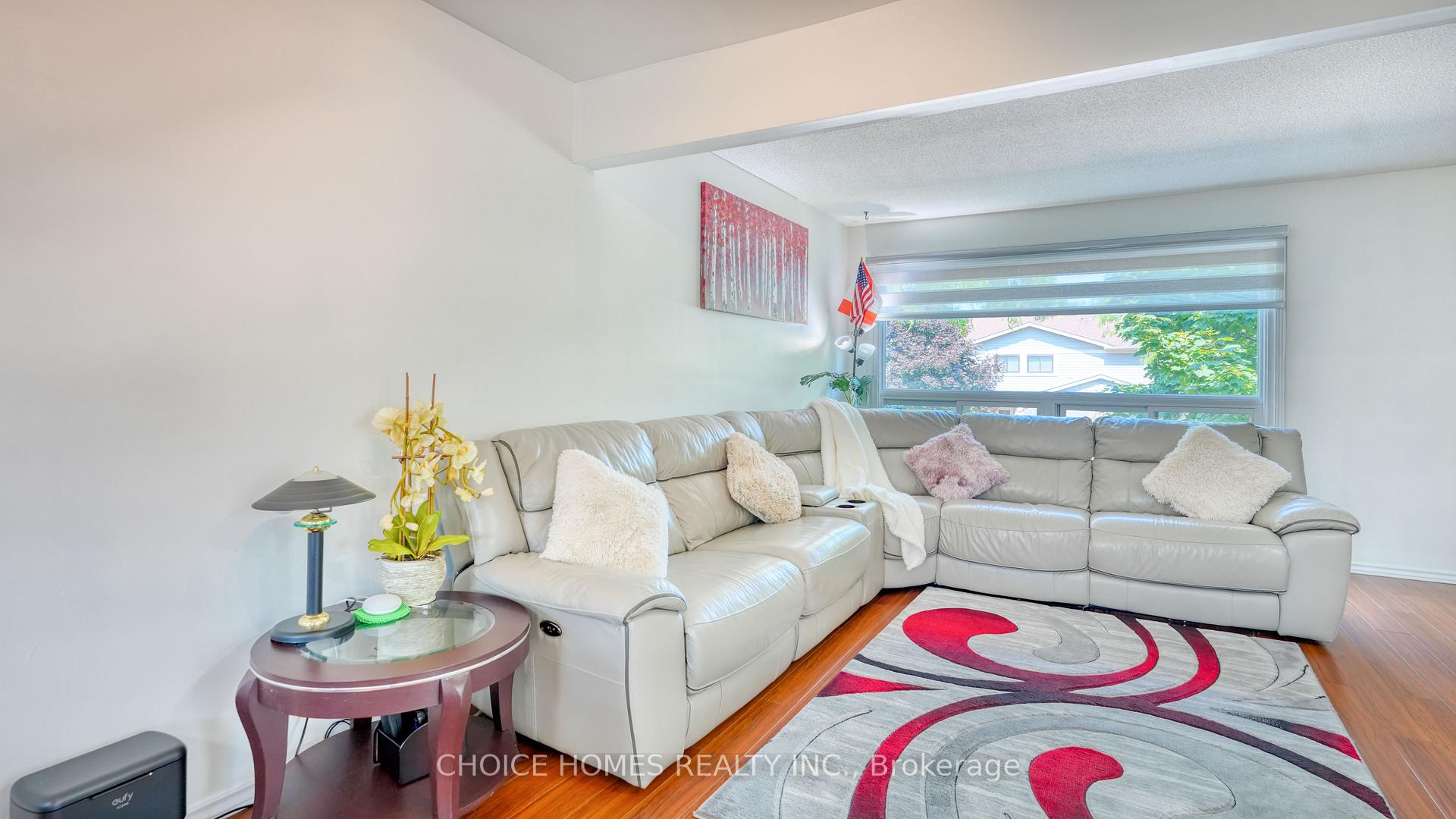 Photo 8 of 86 Ashton Crescent, Brampton, Central Park — HOMEH