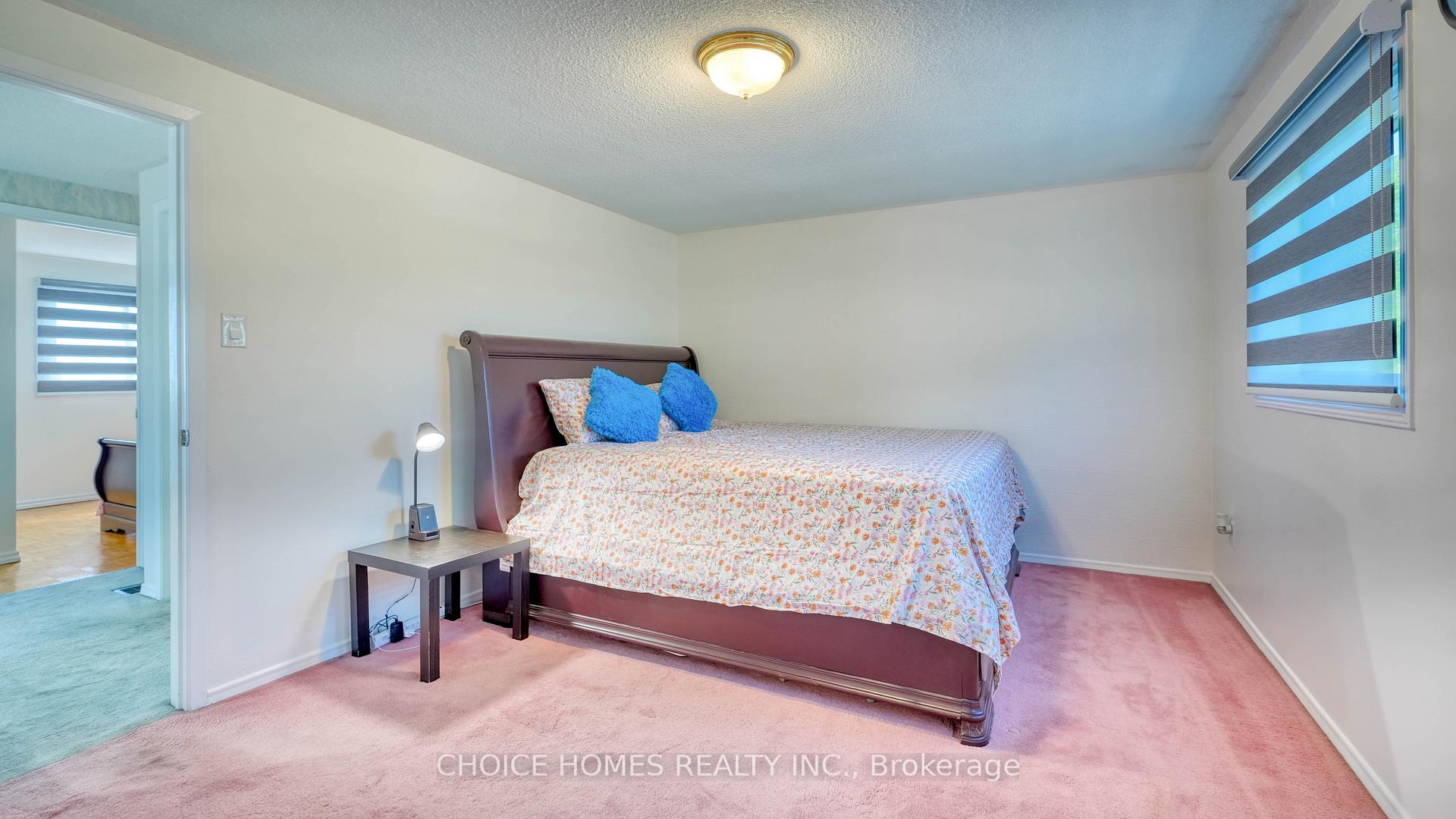 Photo 32 of 86 Ashton Crescent, Brampton, Central Park — HOMEH