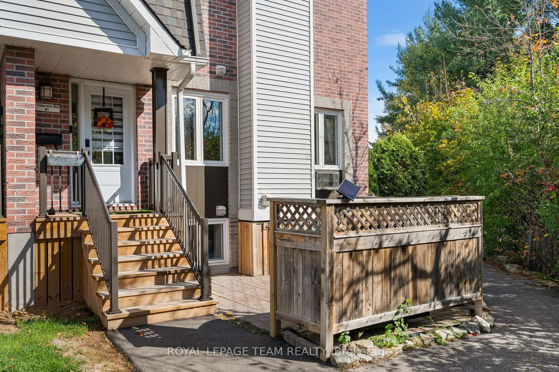 Photo 1 of Unit 1, 5 Timberview Way, Ottawa, Westcliffe Estates — HOMEH