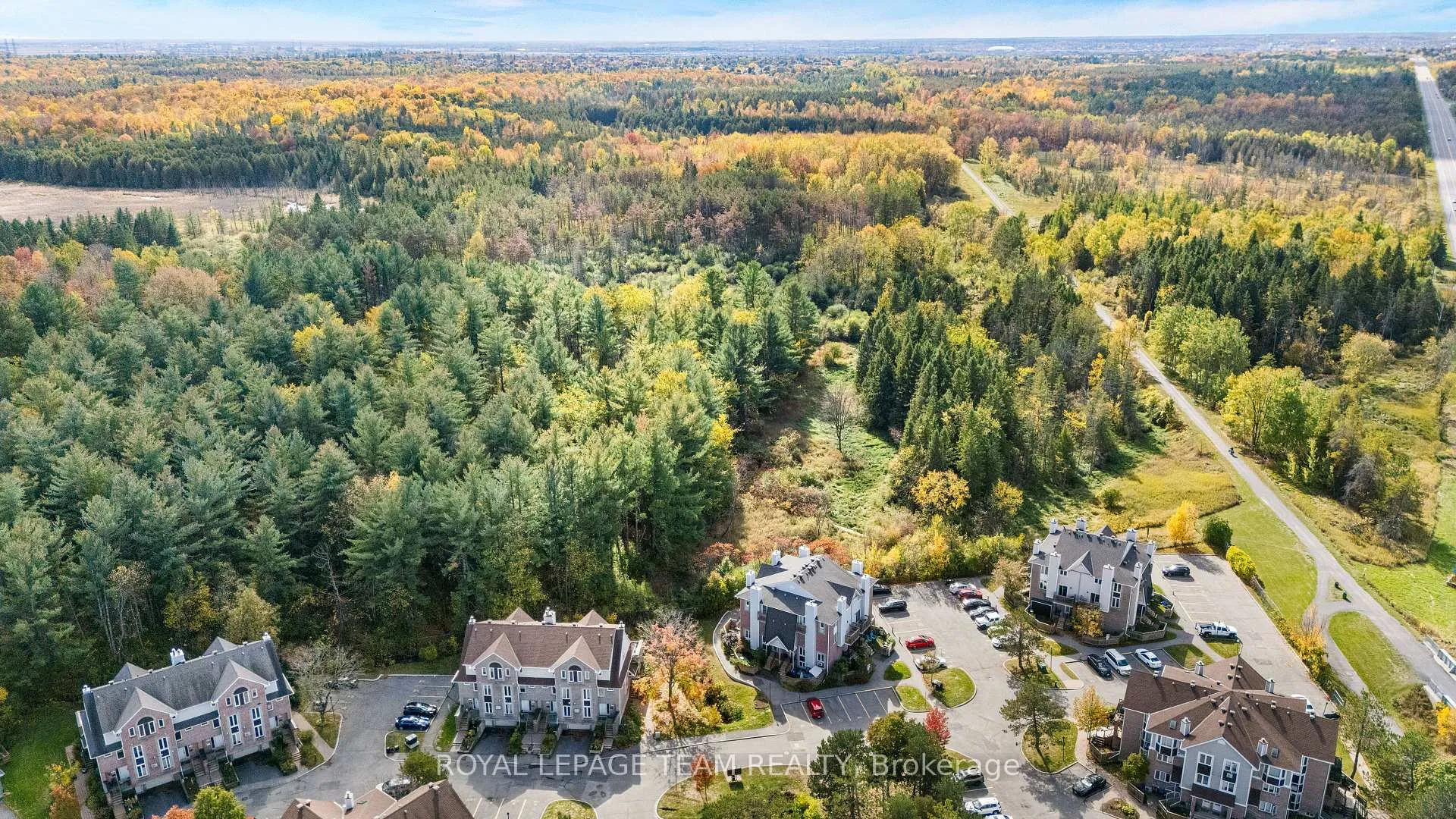 Photo 25 of Unit 1, 5 Timberview Way, Ottawa, Westcliffe Estates — HOMEH