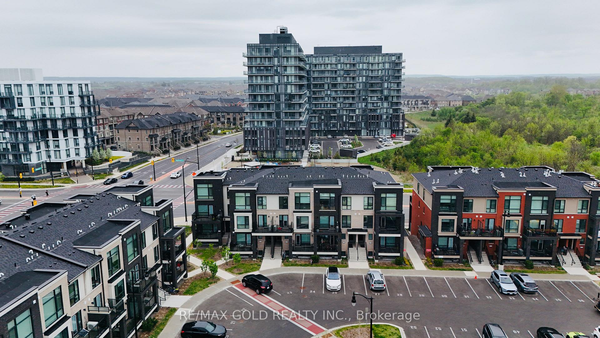 Front of Unit 17, 185 Veterans Drive