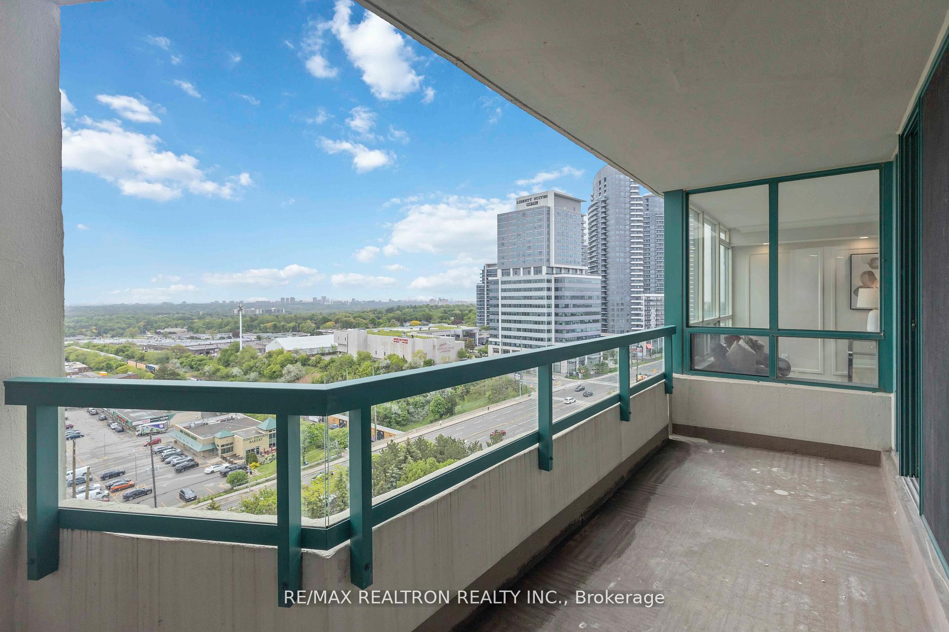 Photo 28 of Unit 1604, 7250 Yonge Street, Vaughan, Crestwood-Springfarm-Yorkhill — HOMEH