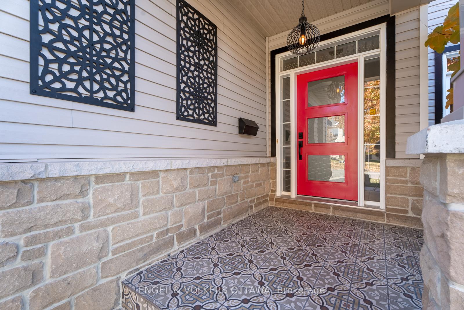 Photo 4 of 341 Shadehill Crescent, Ottawa, Barrhaven - Stonebridge — HOMEH