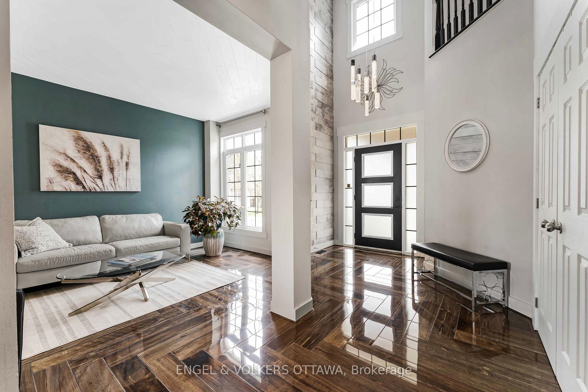 Photo 5 of 341 Shadehill Crescent, Ottawa, Barrhaven - Stonebridge — HOMEH