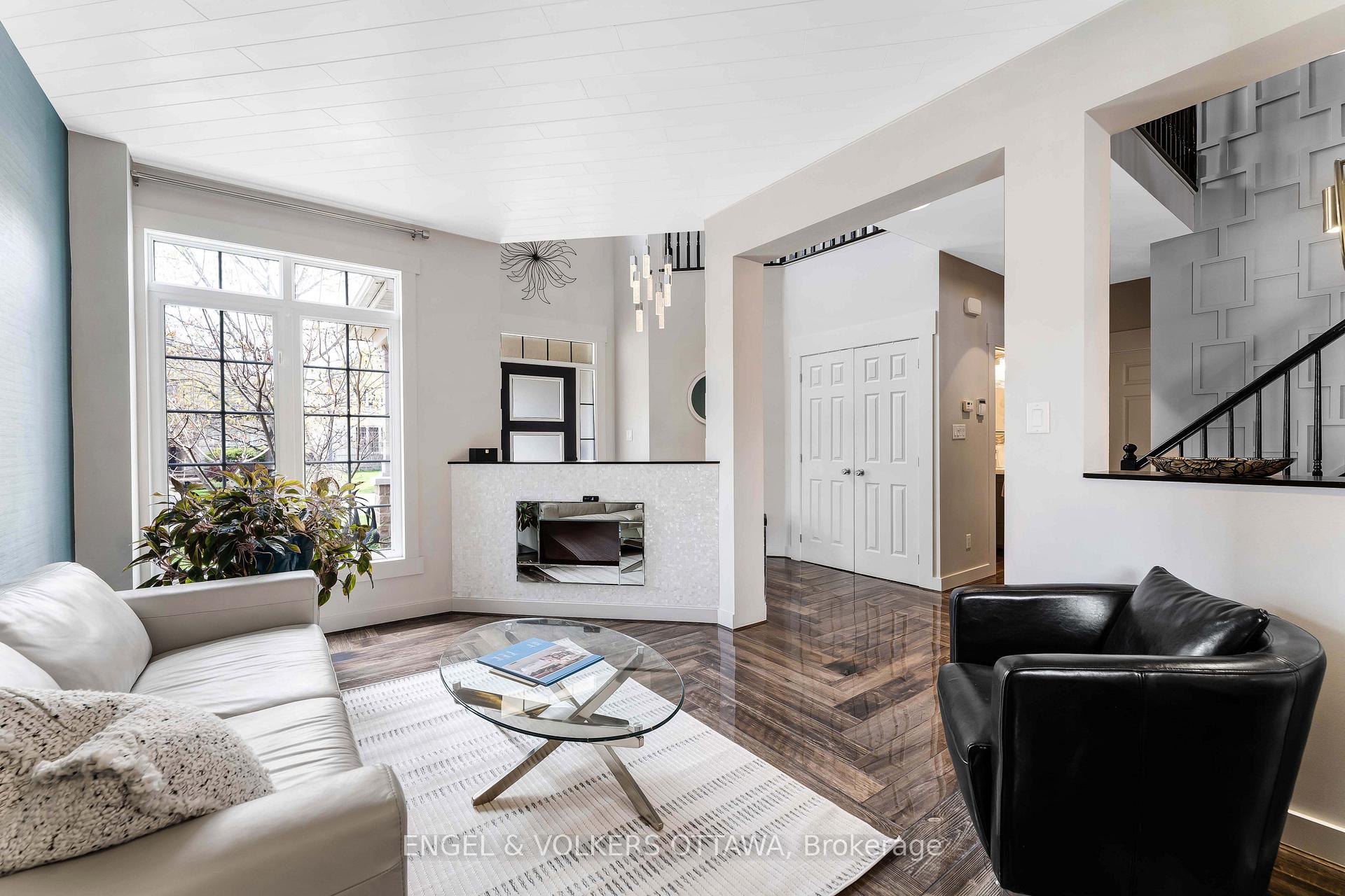 Photo 7 of 341 Shadehill Crescent, Ottawa, Barrhaven - Stonebridge — HOMEH