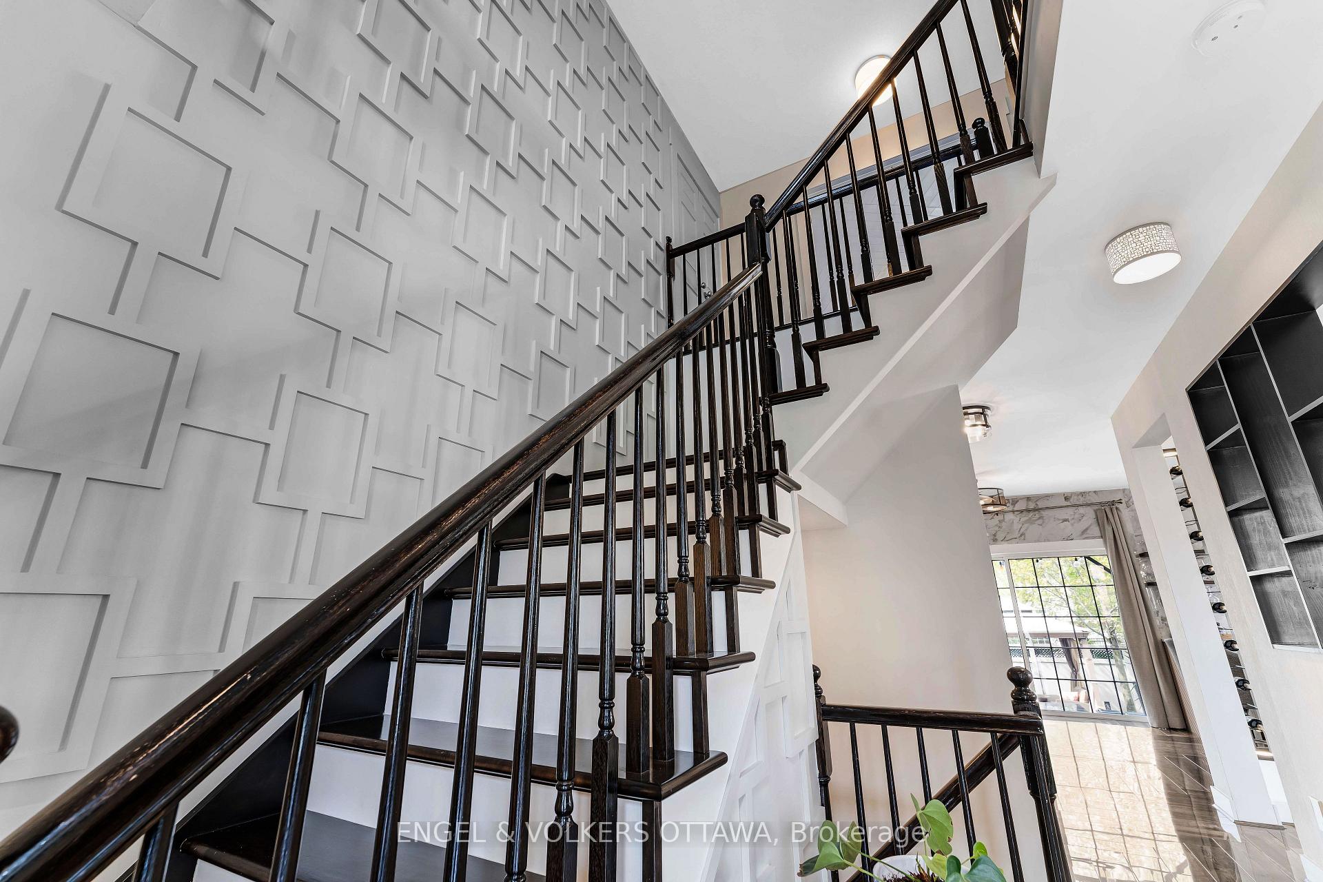 Photo 24 of 341 Shadehill Crescent, Ottawa, Barrhaven - Stonebridge — HOMEH