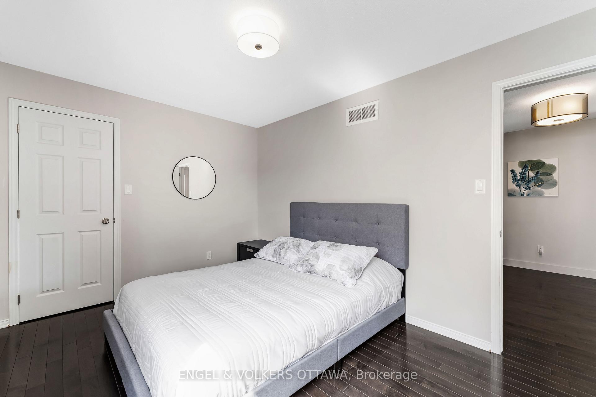 Photo 32 of 341 Shadehill Crescent, Ottawa, Barrhaven - Stonebridge — HOMEH