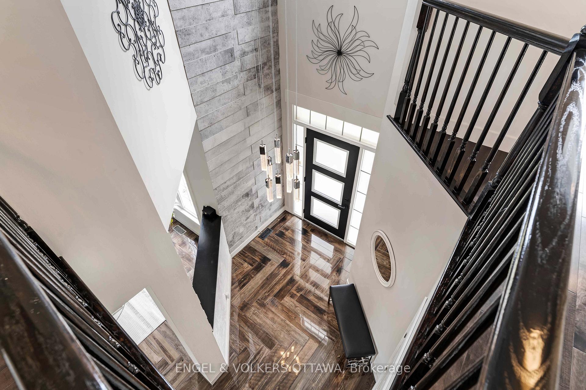 Photo 33 of 341 Shadehill Crescent, Ottawa, Barrhaven - Stonebridge — HOMEH