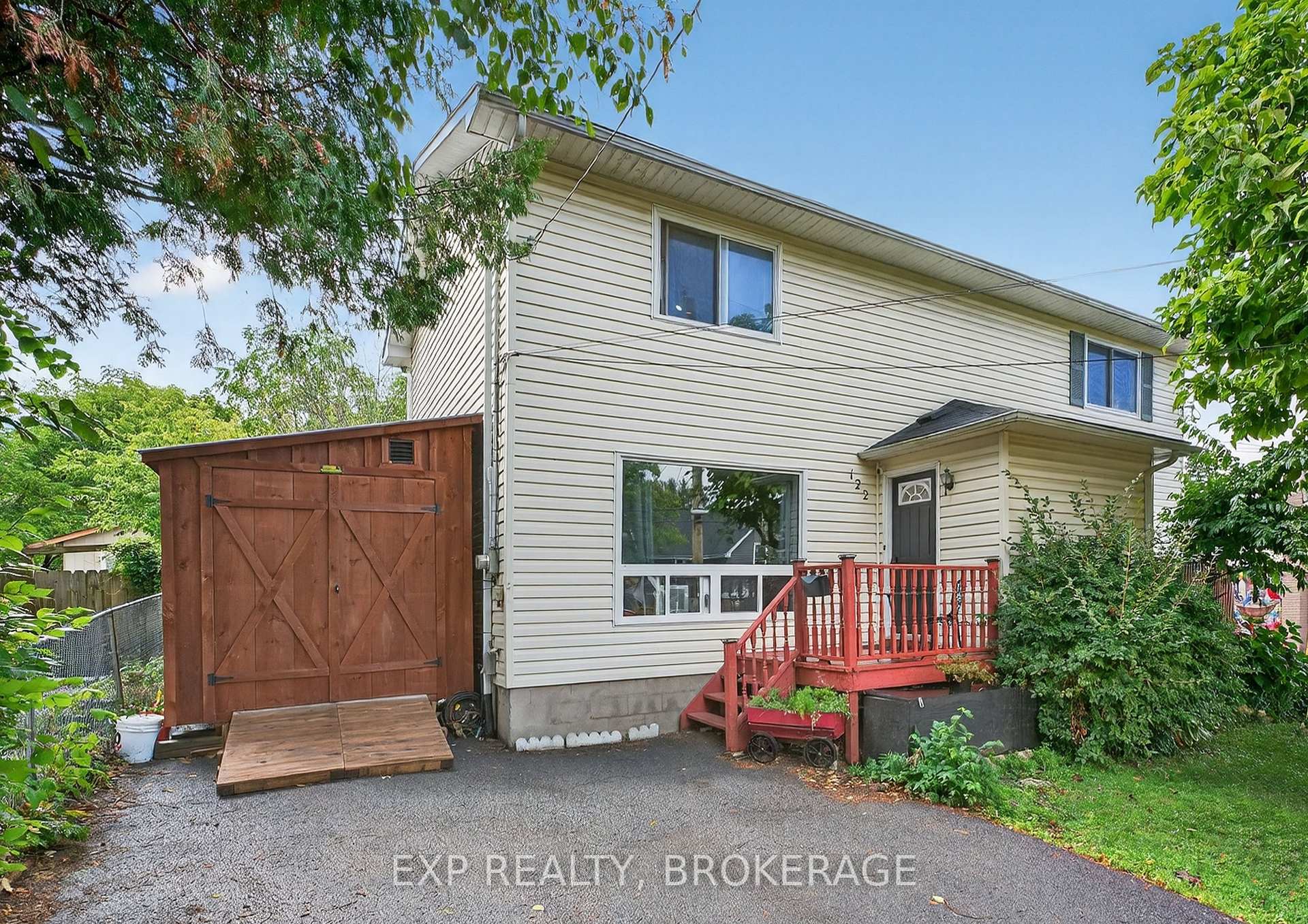 Front of 122 Birch Street