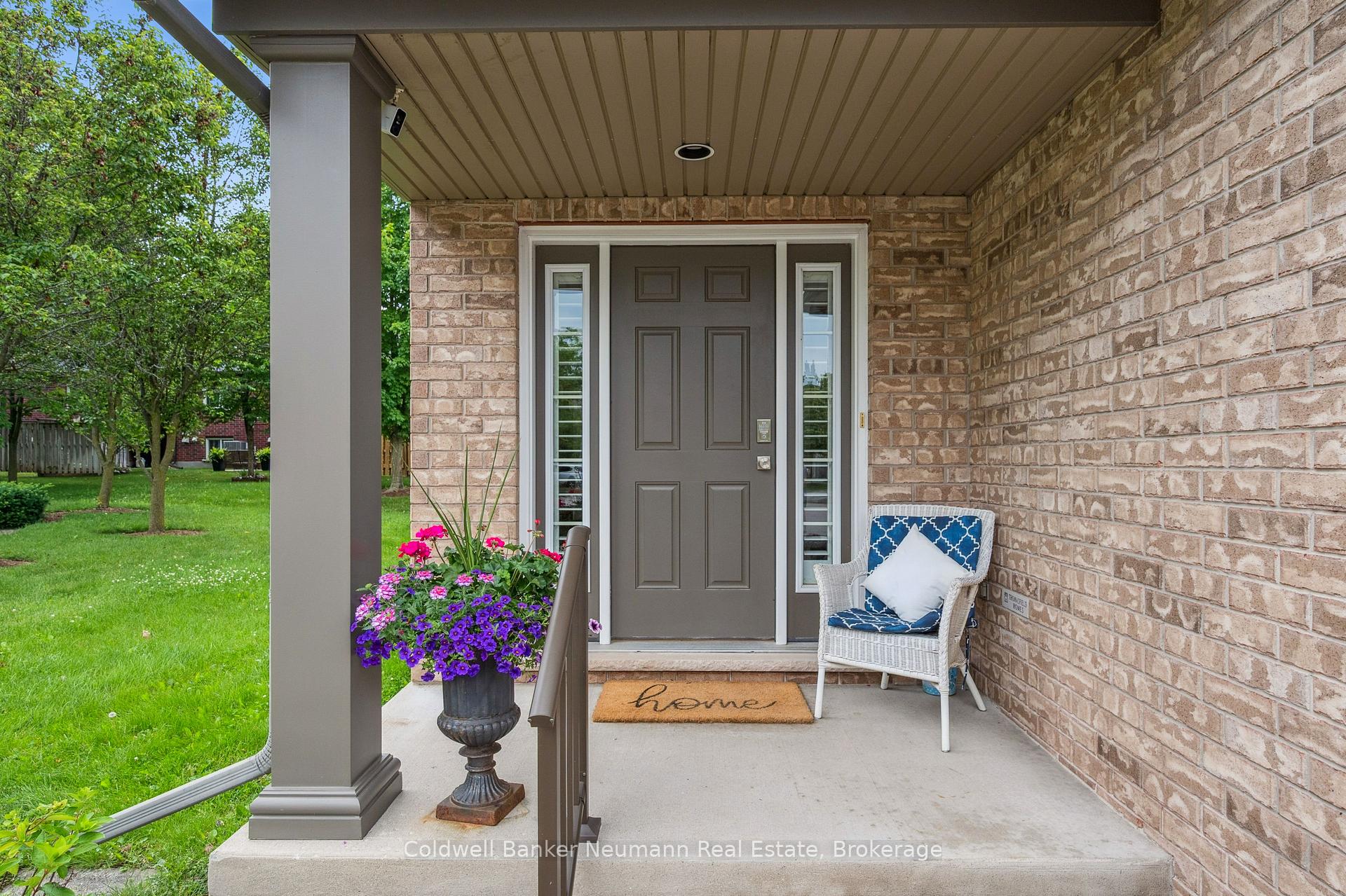 Photo 5 of Unit 26, 255 Summerfield Dr, Guelph, Pineridge/Westminster Woods — HOMEH