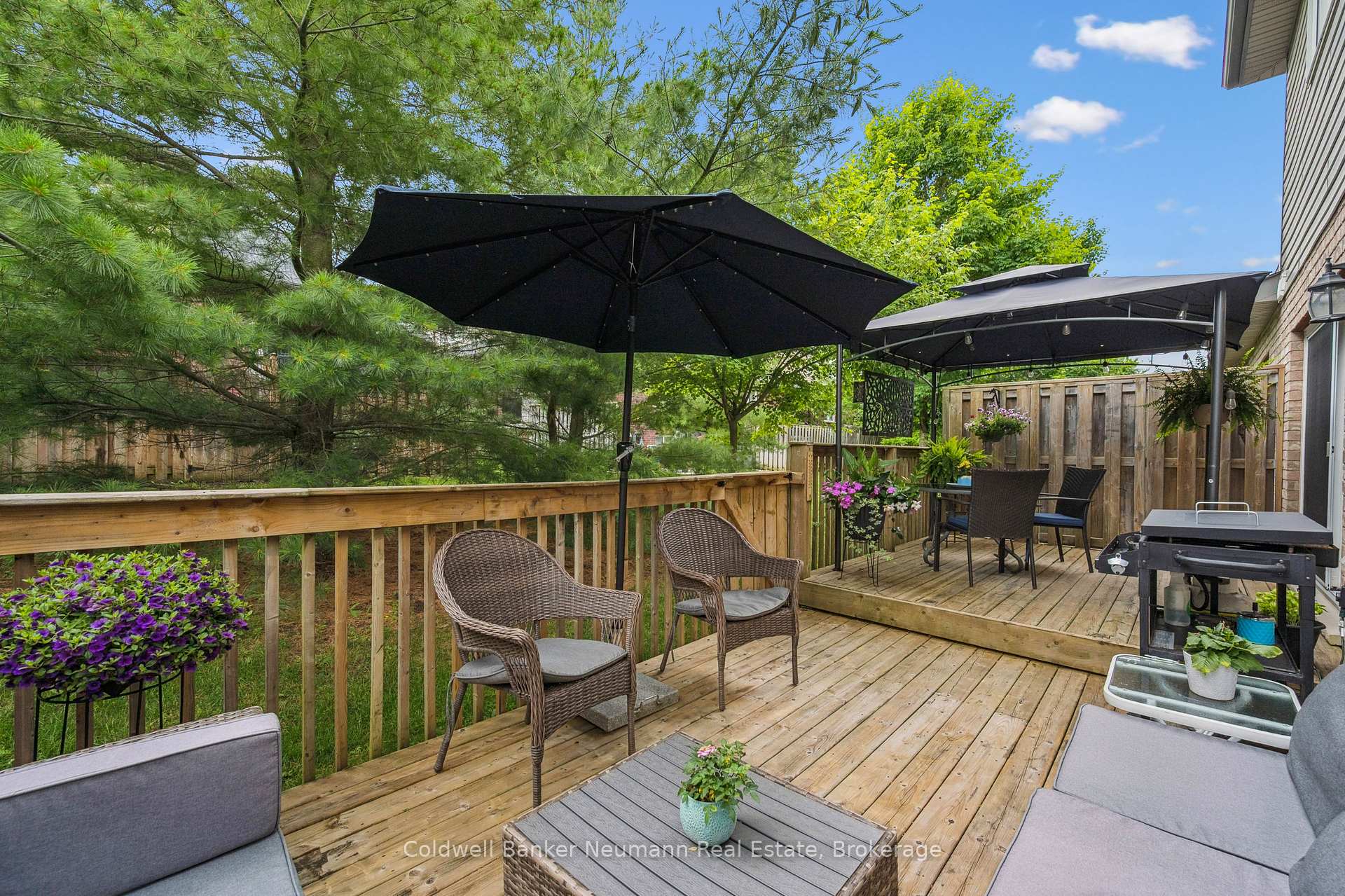 Photo 38 of Unit 26, 255 Summerfield Dr, Guelph, Pineridge/Westminster Woods — HOMEH