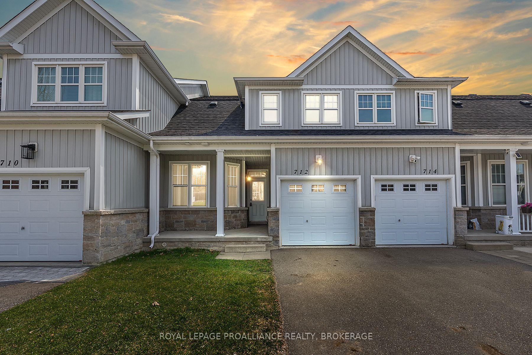 Front of 712 Newmarket Lane