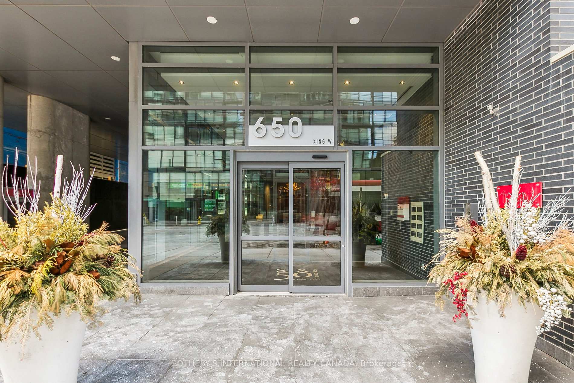 Photo 2 of Unit 613, 650 King Street W, Toronto, Waterfront Communities — HOMEH