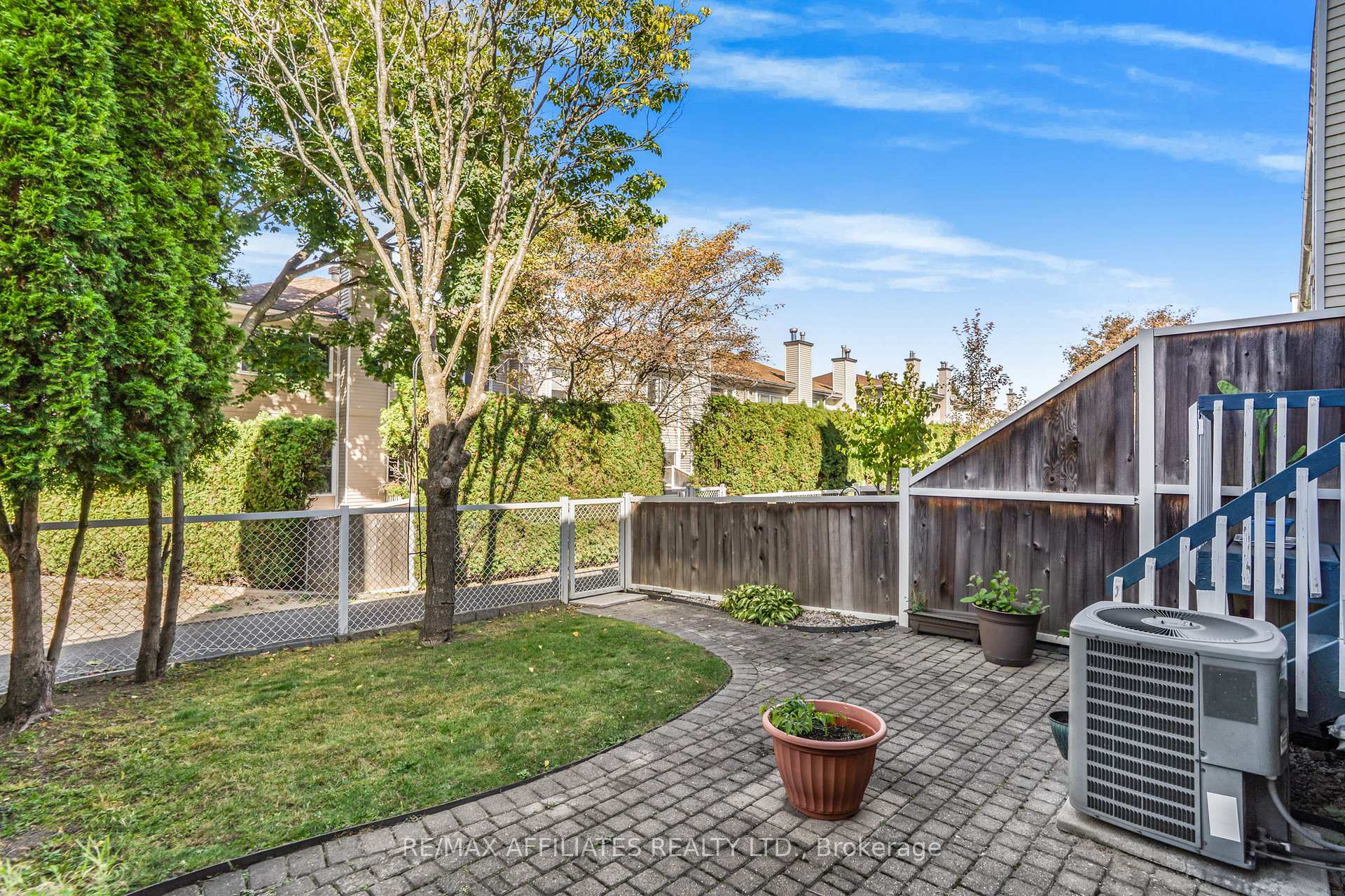 Photo 28 of 6135 Oak Meadows Drive, Ottawa, Chapel Hill — HOMEH