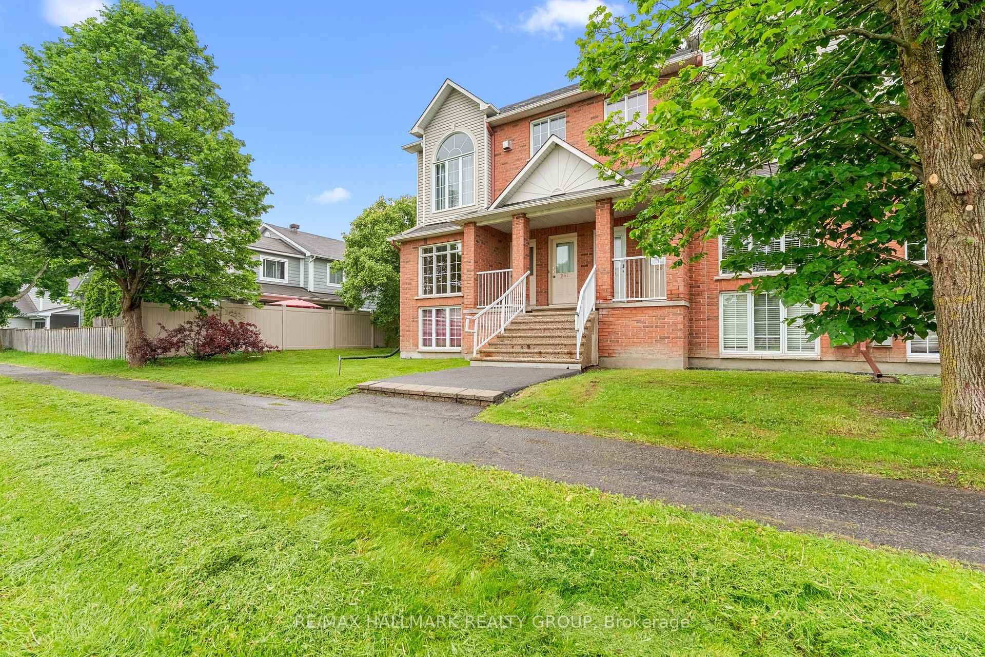 Photo 2 of 251 Forestglade Crescent, Ottawa, Hunt Club Park — HOMEH