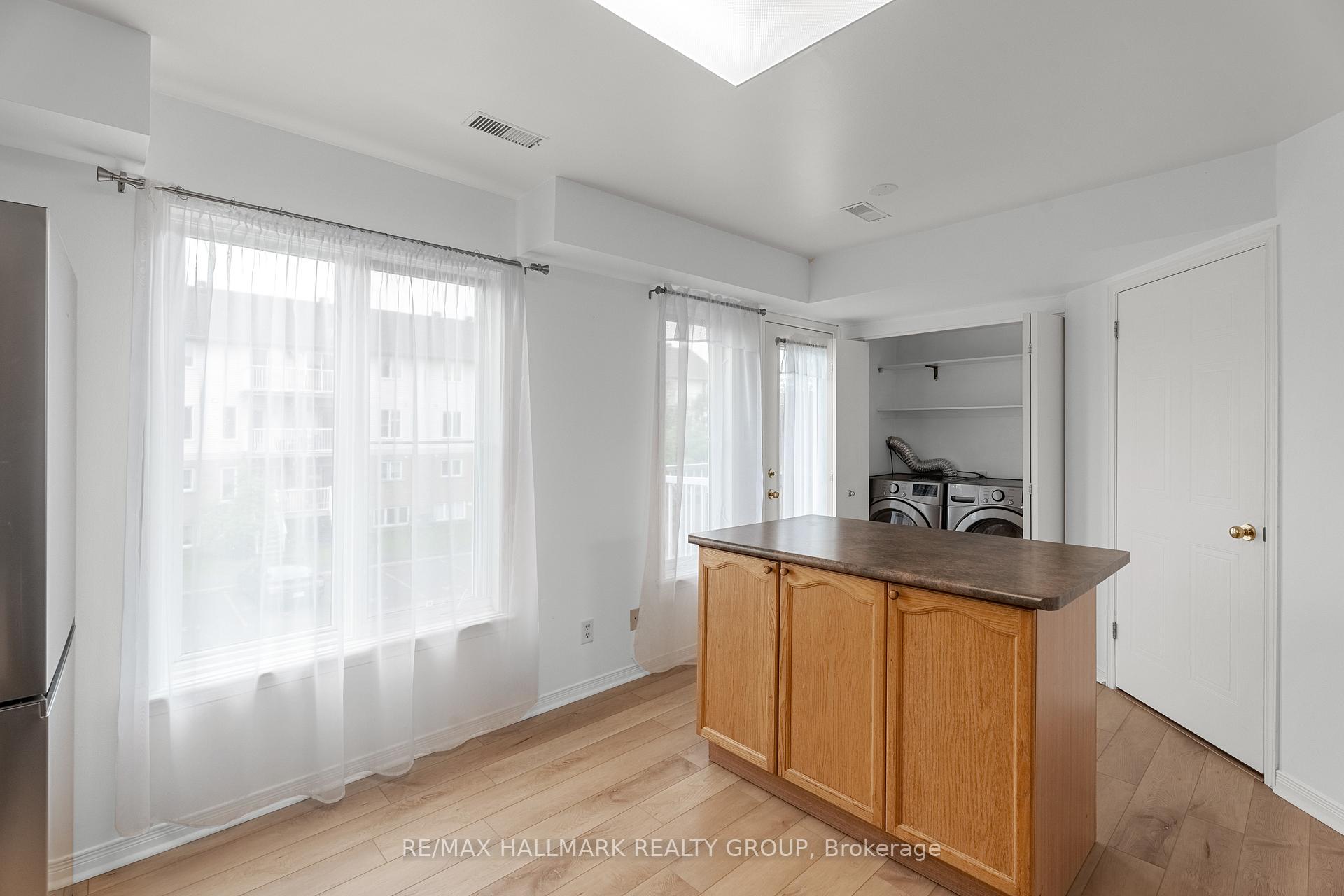 Photo 16 of 251 Forestglade Crescent, Ottawa, Hunt Club Park — HOMEH