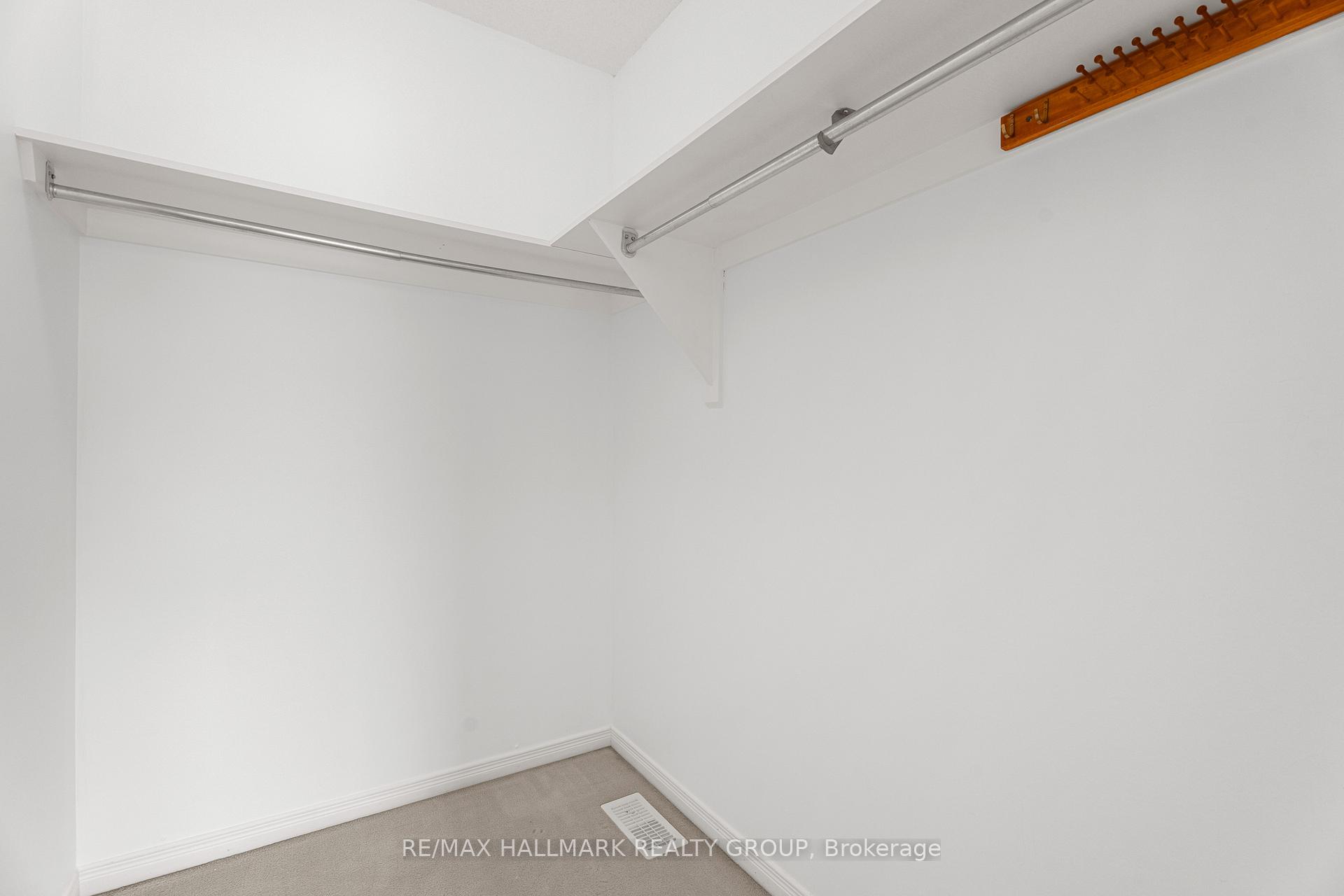 Photo 25 of 251 Forestglade Crescent, Ottawa, Hunt Club Park — HOMEH