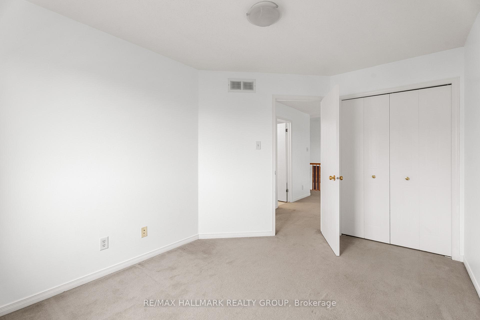 Photo 28 of 251 Forestglade Crescent, Ottawa, Hunt Club Park — HOMEH