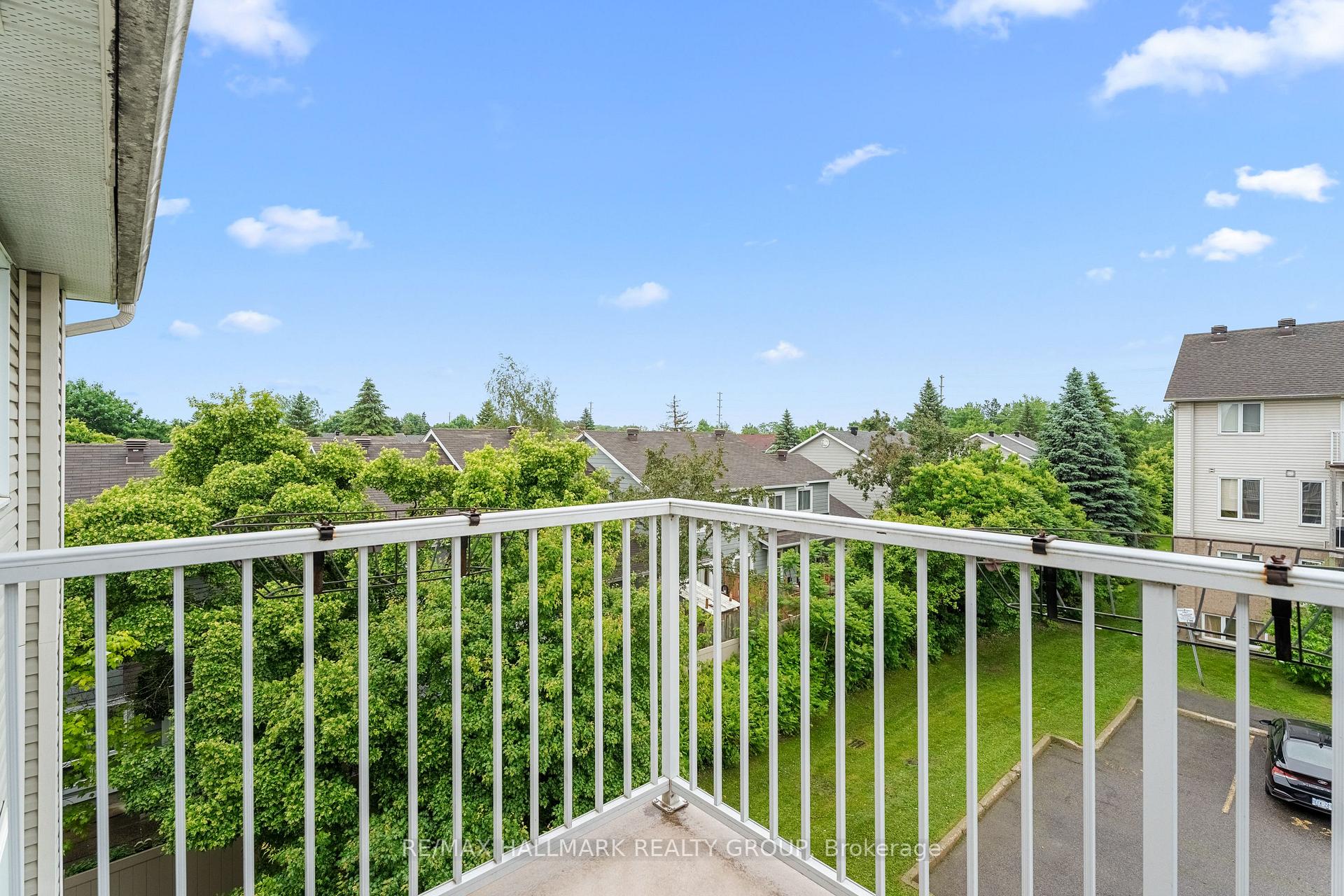 Photo 29 of 251 Forestglade Crescent, Ottawa, Hunt Club Park — HOMEH