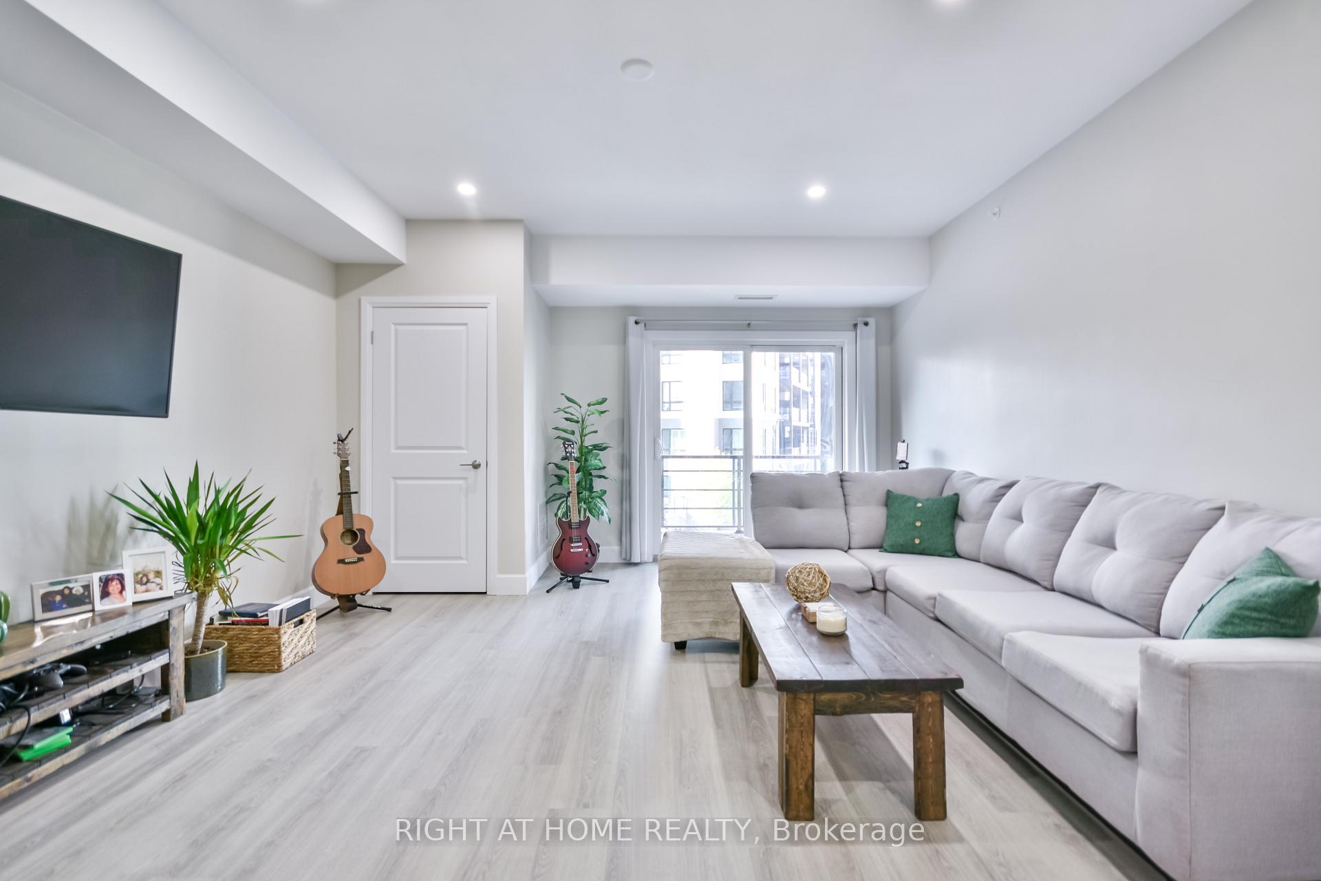 Photo 7 of Unit 213, 302 Essa Road, Barrie, Ardagh — HOMEH