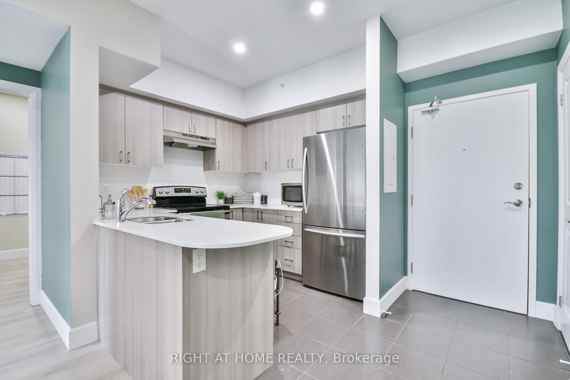 Photo 20 of Unit 213, 302 Essa Road, Barrie, Ardagh — HOMEH