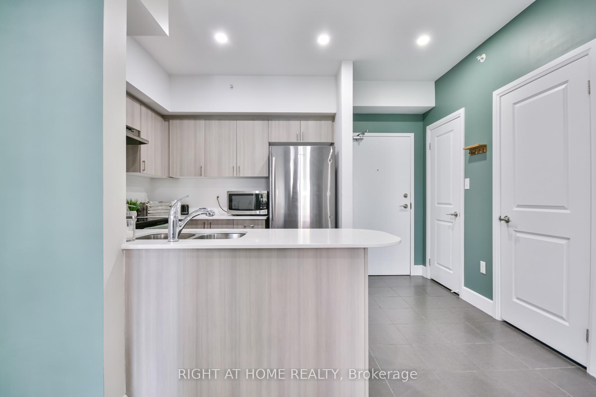 Photo 21 of Unit 213, 302 Essa Road, Barrie, Ardagh — HOMEH