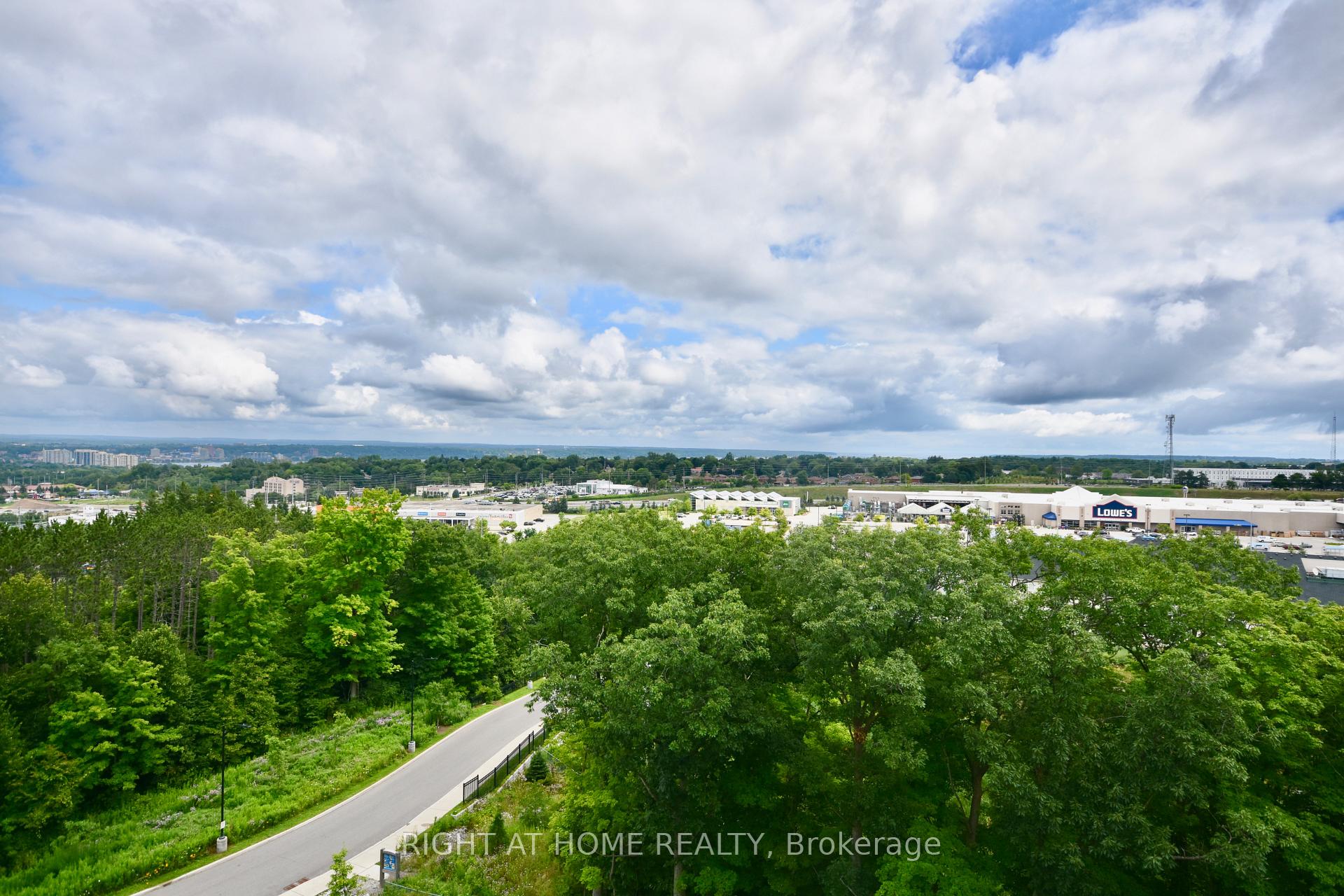 Photo 39 of Unit 213, 302 Essa Road, Barrie, Ardagh — HOMEH