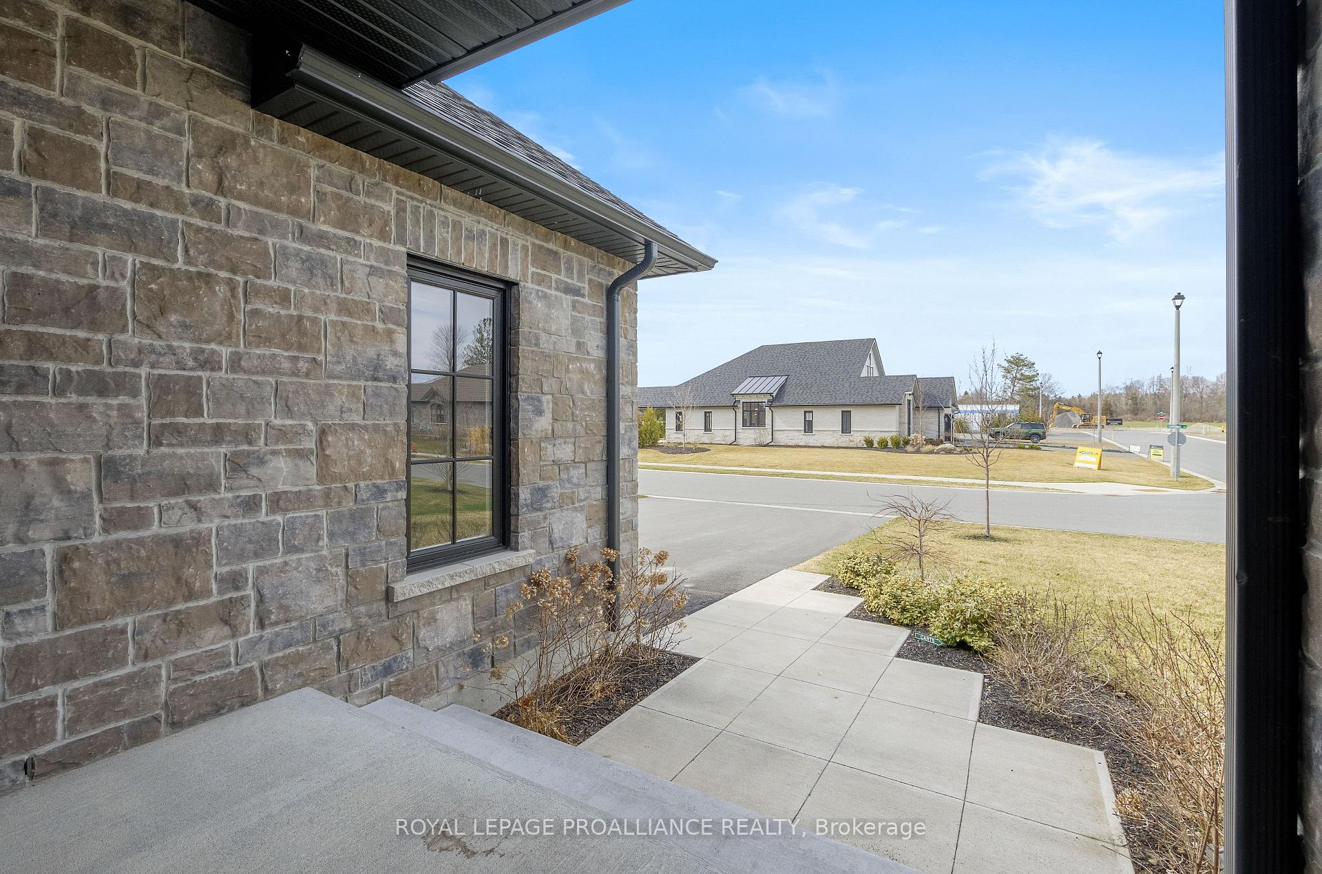 Photo 4 of 24 Cardinal Court, Prince Edward County, Sophiasburg Ward — HOMEH
